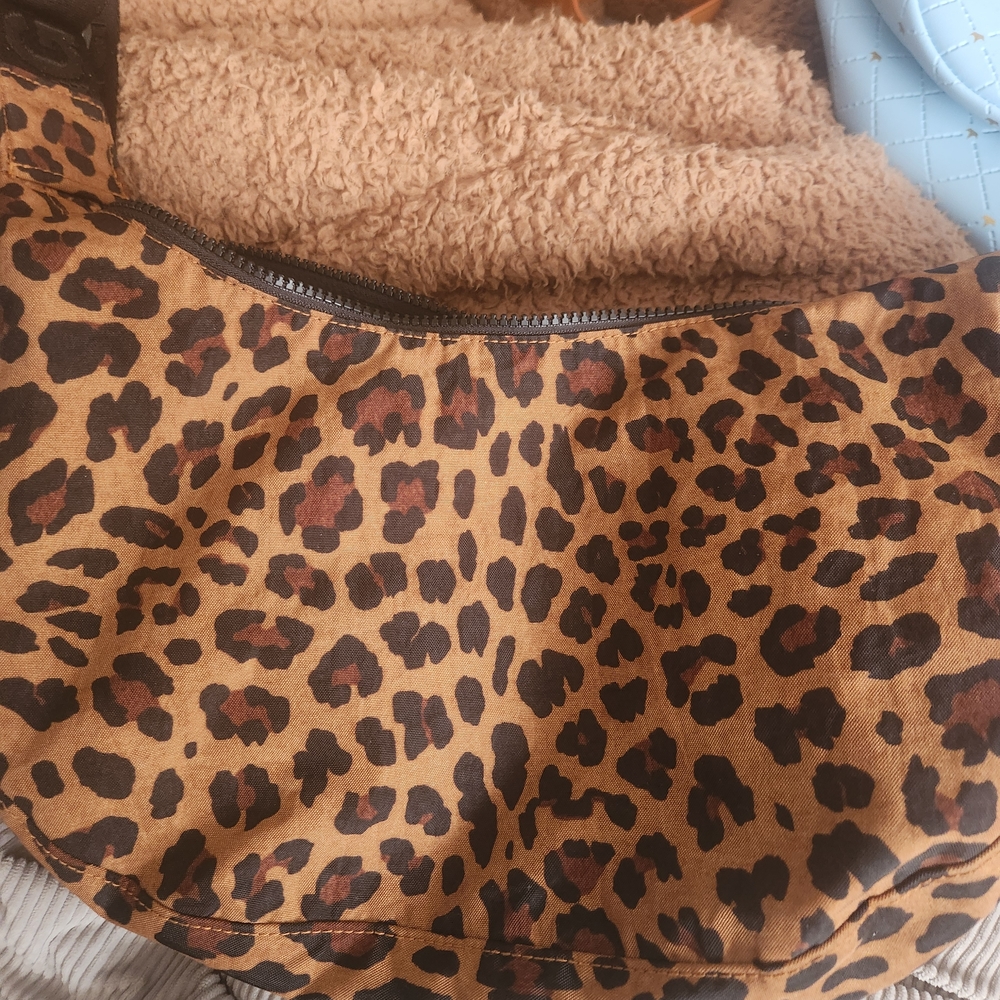 Baggu Leopard Print Medium Crescent